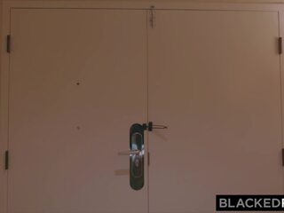 Blackedraw 小柄な ココ 取得 伸ばさ アウト で 5 bcc 輪姦