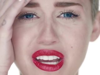 Miley cyrus wrecking bumba xxx versija, hd xxx filma 3c