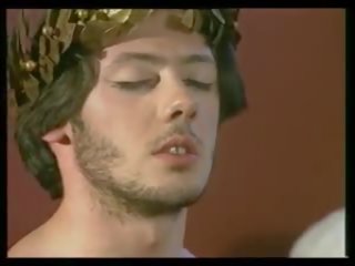 Caligula 1996: حر x تشيكي قذر فيديو قصاصة 6f