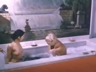 Marianne bouquet 1972, nemokamai xczech xxx filmas šou 4e