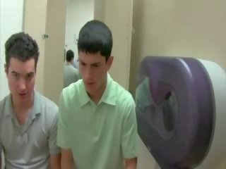 Lucky college guy gets his member sucked from hungry juveniles